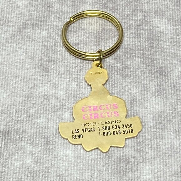 Circus Circus Clown Keychain Vintage Gold-Tone Hotel Casino Souvenir From Taiwan - Picture 7 of 9